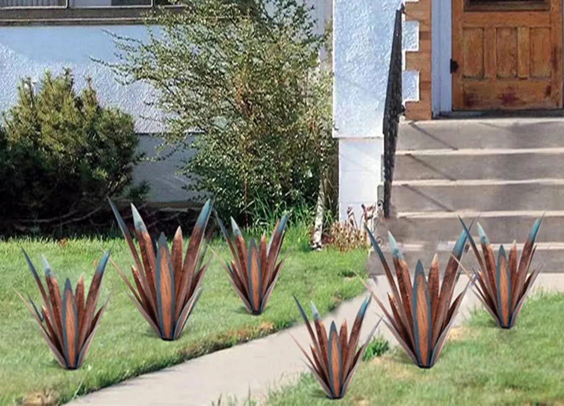 2 PCS Metal Agave Sculpture Decoration, Vintage Country Hand-Painted Sculpture DIY Metal Agave Plant, Home Garden Courtyard Lawn