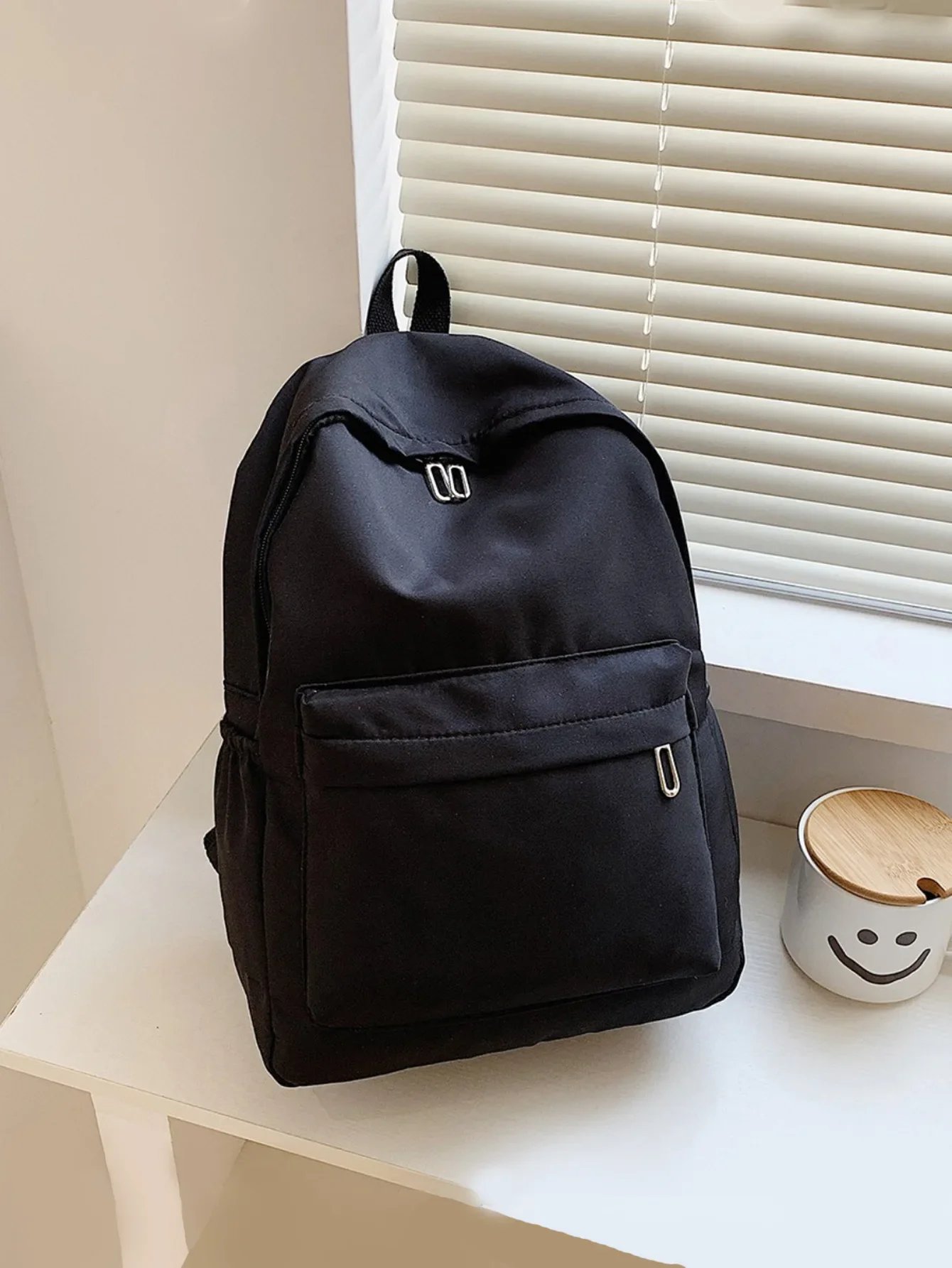 High Quality New Waterproof Nylon Women Backpack Female Travel Bag Backpacks Schoolbag for Teenage Girls Solid Color Bookbag